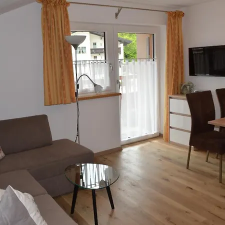 Haus Regenbogen Apartment *