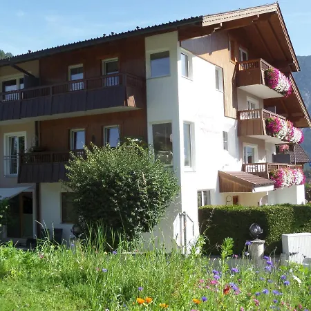 Haus Regenbogen Apartament *