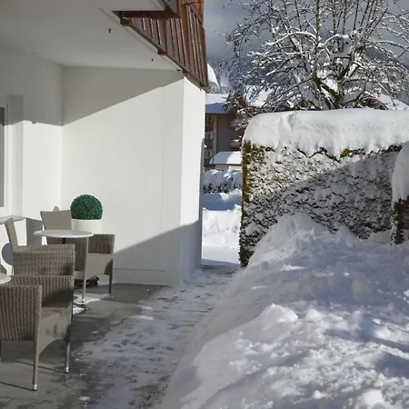 شقة Haus Regenbogen *