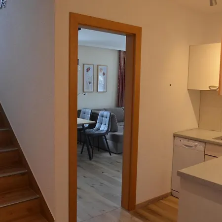 شقة Haus Regenbogen