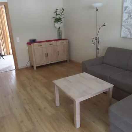 Haus Regenbogen شقة بيرتيساو