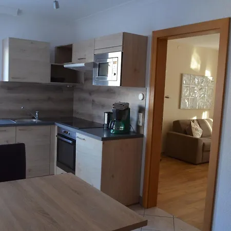 شقة Haus Regenbogen